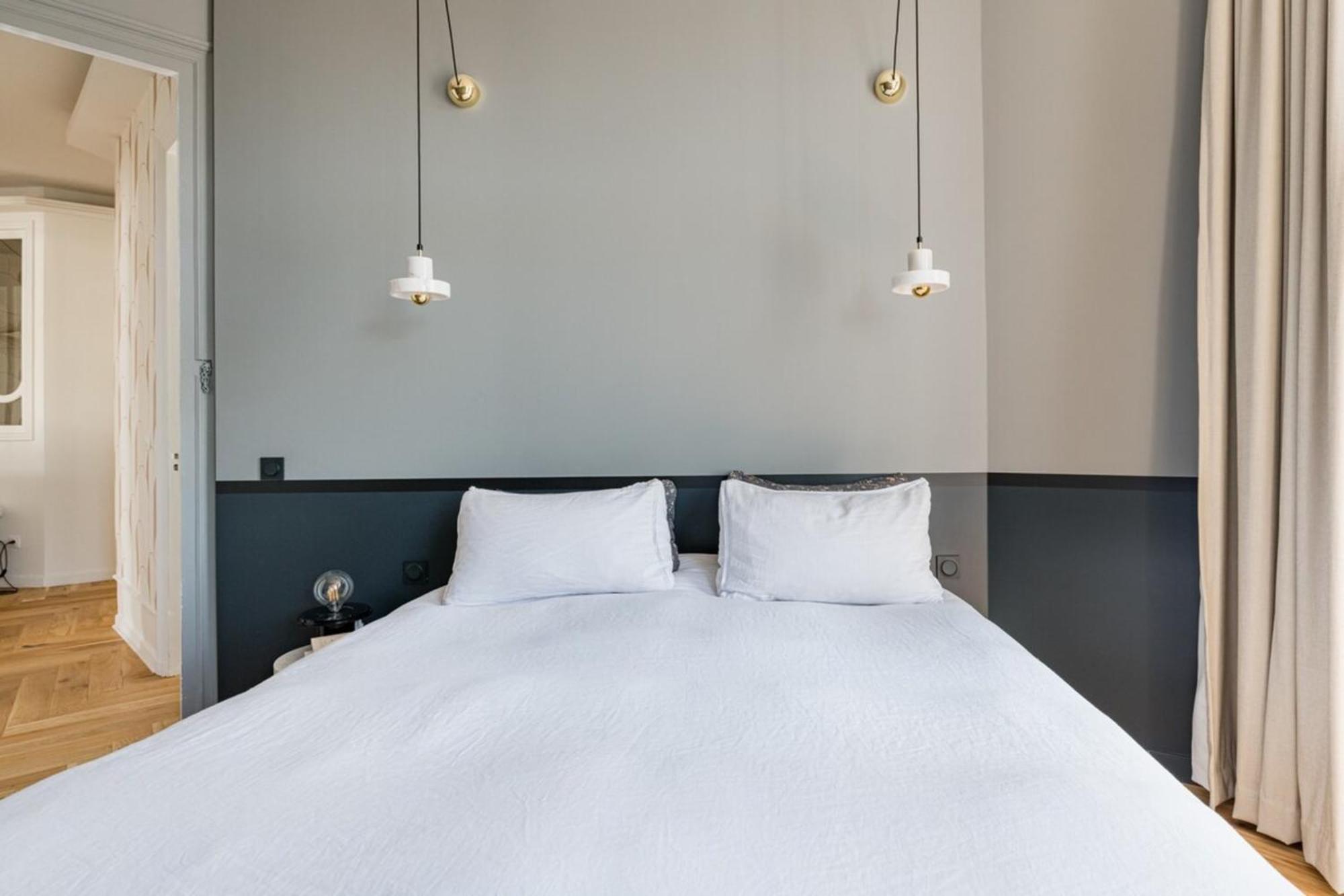 Beige Hospitalite - Apotheose Luxueux- 3 Chambres - Parking Prive Saint-Etienne  Exterior foto