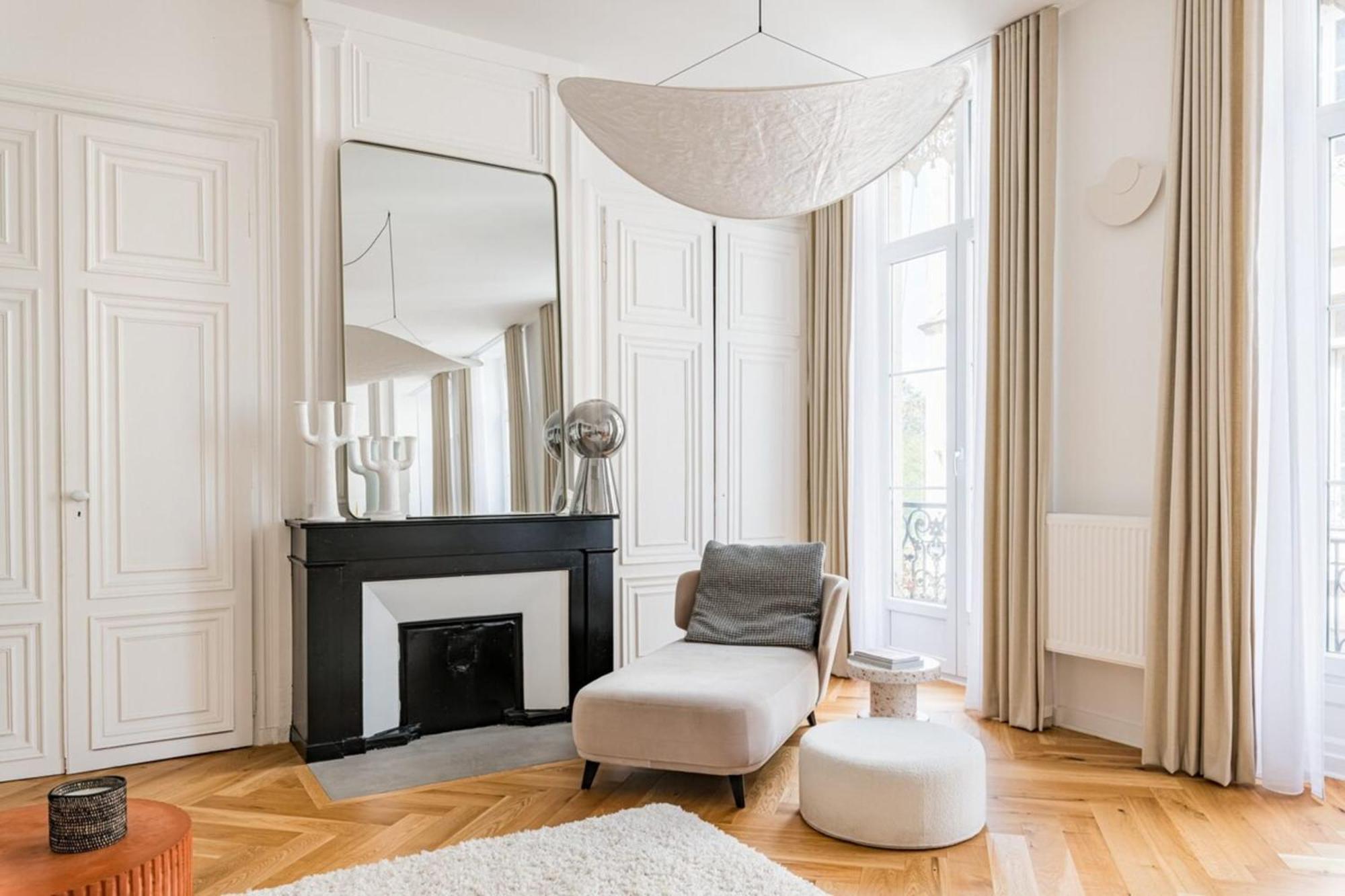Beige Hospitalite - Apotheose Luxueux- 3 Chambres - Parking Prive Saint-Etienne  Exterior foto