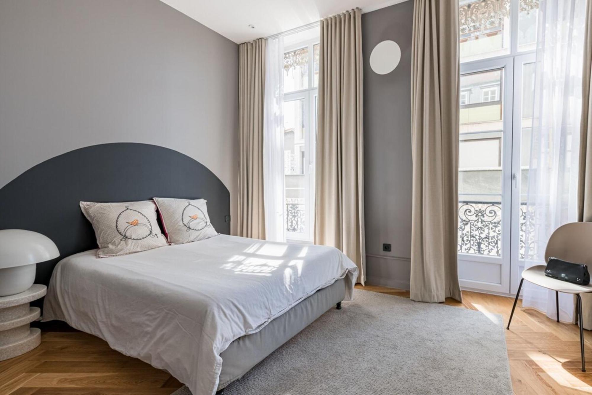 Beige Hospitalite - Apotheose Luxueux- 3 Chambres - Parking Prive Saint-Etienne  Exterior foto